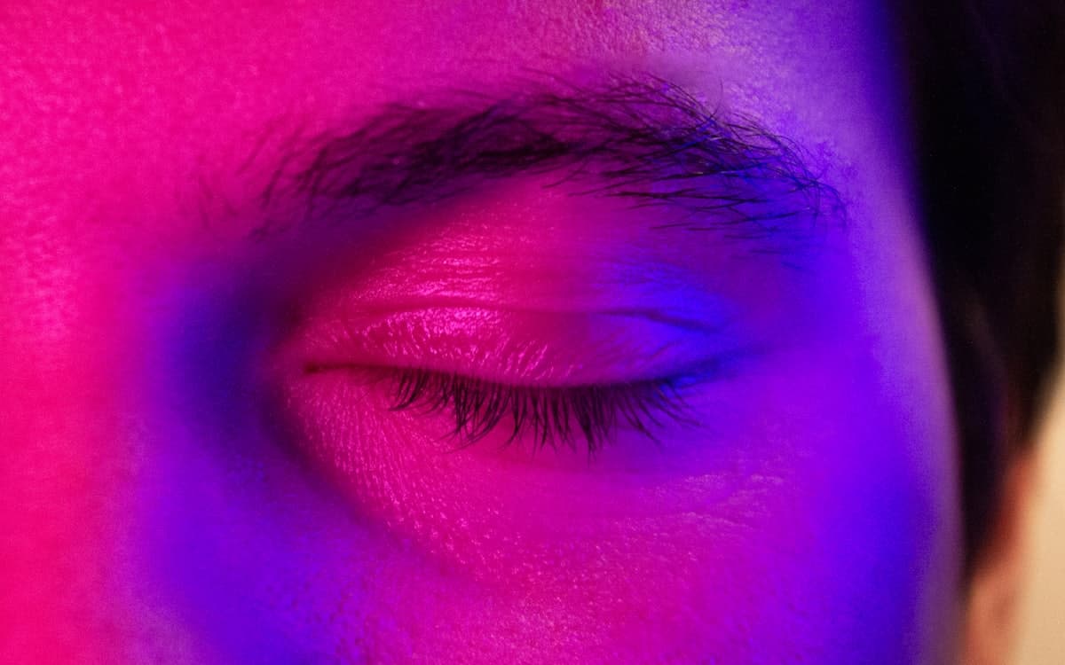 How Social Media Hijacks Your Dopamine (and How to Take It Back)